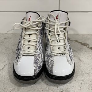 Jordan Big Kid dub zero size 4.5y